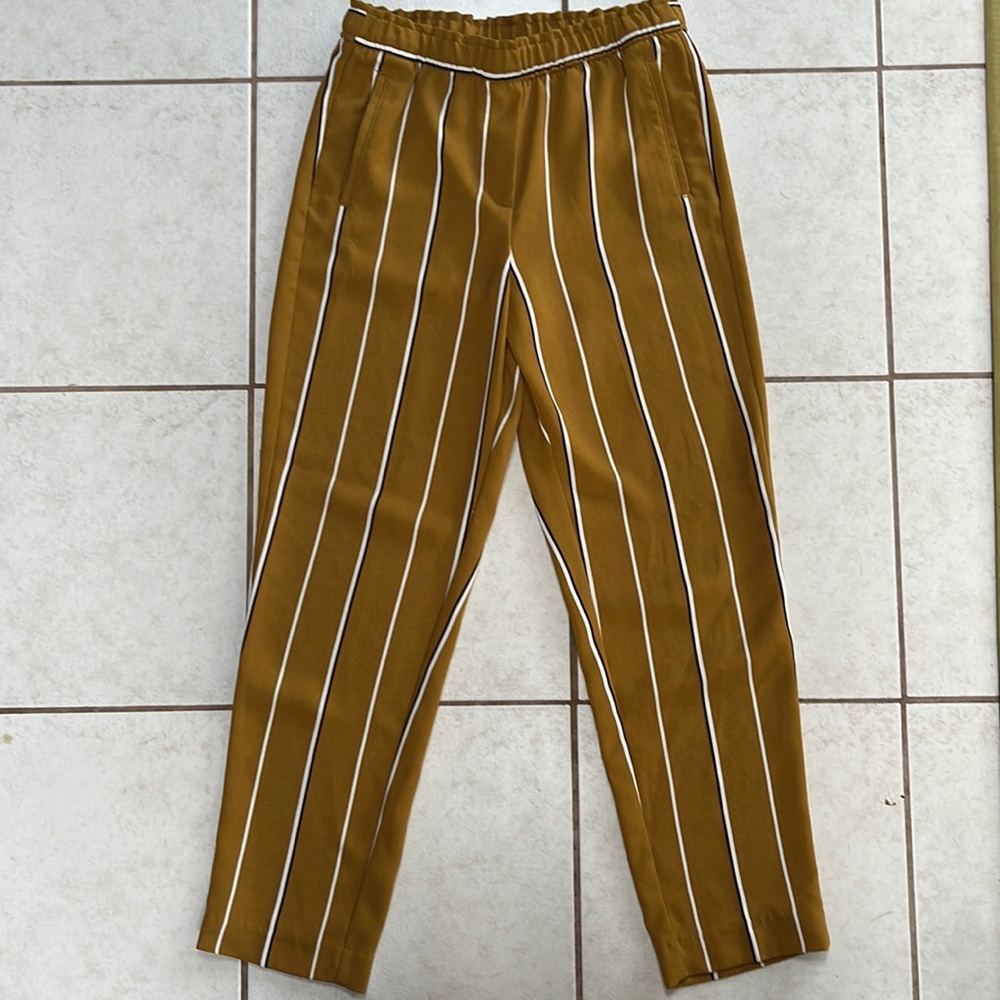 H&M Size 2